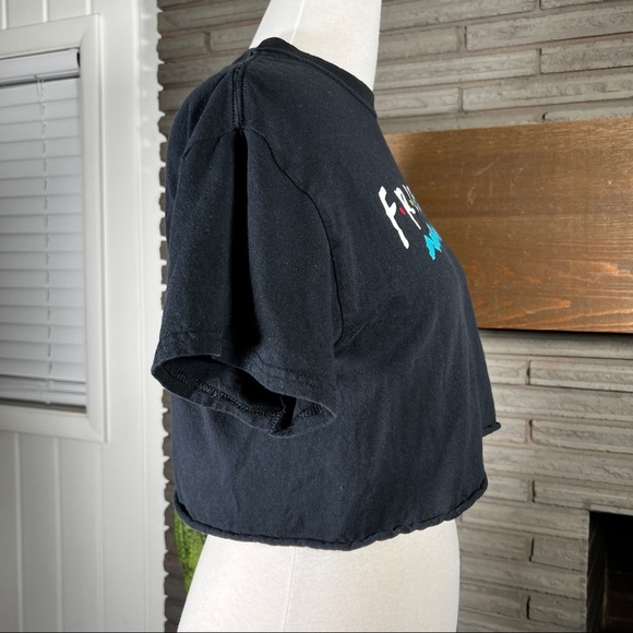 Friends TV show Y2K black logo crop top size Small - Picture 6 of 7